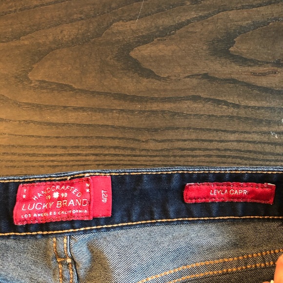 Lucky Brand Leyla Capri Dark Jean Denim Size 4 - Picture 4 of 6